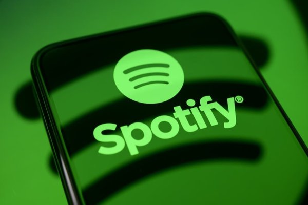 Spotify hits 300 million Premium subscribers