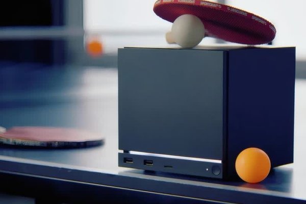Valves Steam Machine may be selling between 12,000 and 15,000 units per week despite its high price