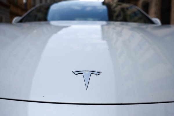 Videos show Tesla robotaxis appearing to violate traffic laws in Austin