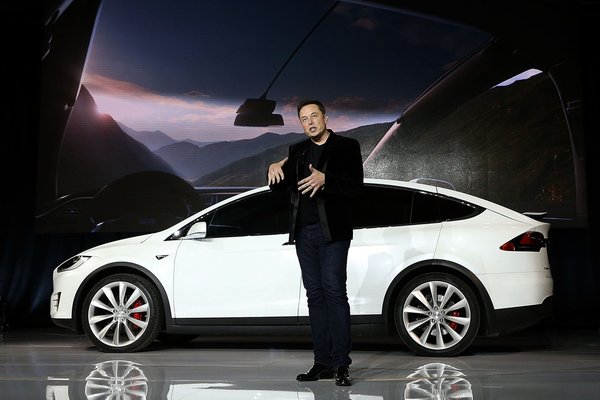 Elon Musk Claims Teslas New Samsung AI Chip Will Be 40x Faster Than Current Models