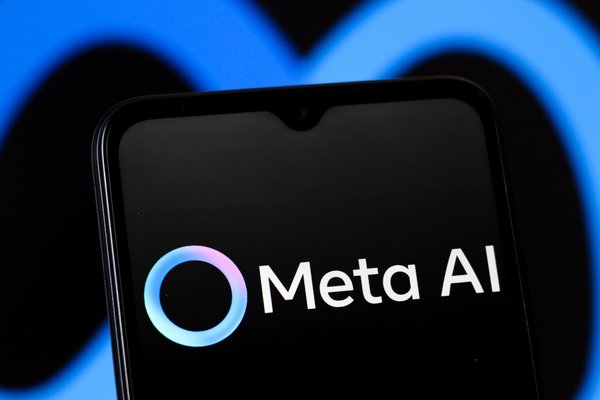 All Threads users can now DM Meta AI