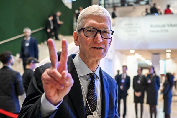 Tim Cook squashes retirement rumors, says he cant imagine life without Apple