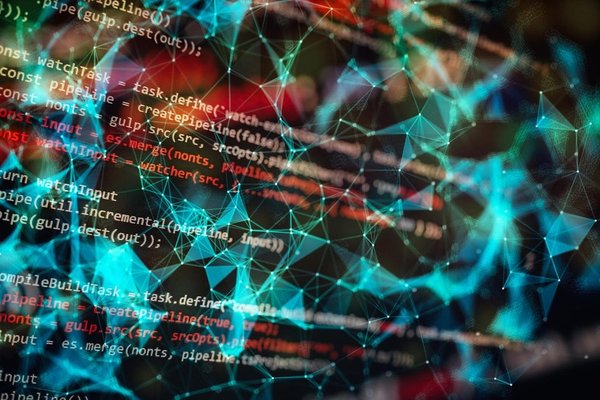 Linus Torvalds Slams Pointless Git Commit Links; AI No Excuse for Noise