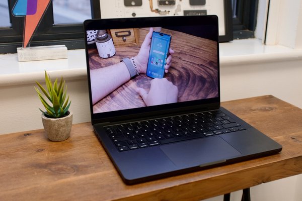 Leaker claims touchscreen MacBooks are coming next month
