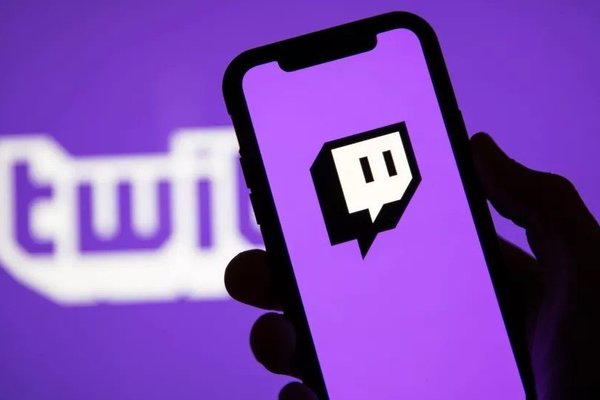  Twitch introduces facial age scans in the UK despite privacy concerns 