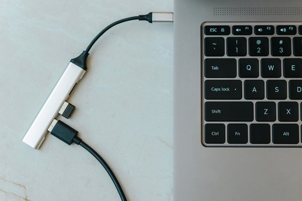 Youre Using USB Hubs Wrong - Heres How