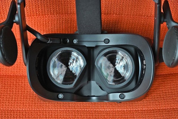 Valves Next Headset May Be Coming Soon, Just as Meta Loses Interest in VR
