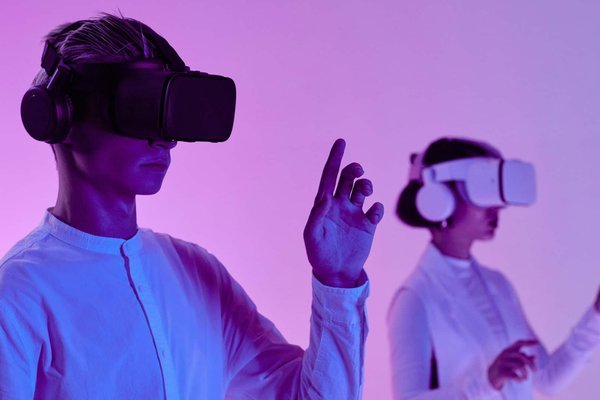 Understanding the Differences Between VR, AR, MR, and XR Technologies