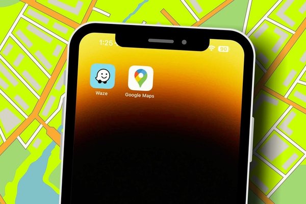 Waze vs. Google Maps: Which navigation app is best?