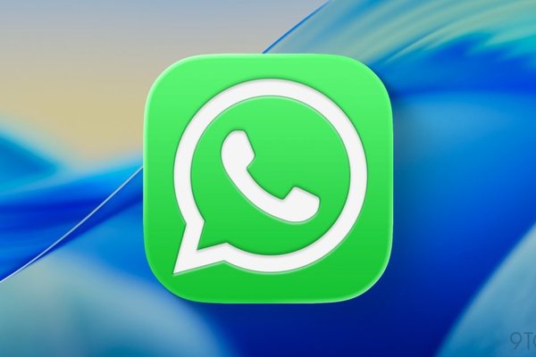 WhatsApp is building its own iCloud alternative for chat backups