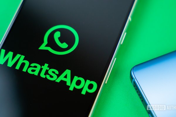 This WhatsApp privacy flaw lets anyone view your photos without unlocking your phone
