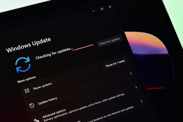  Windows 11s latest bug fix proves why the option to pause updates forever needed to arrive yesterday 