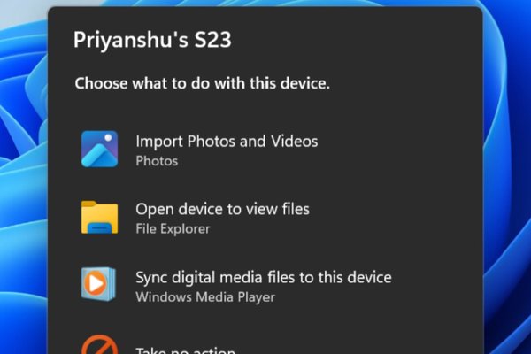 Microsoft Issues Three New Windows Builds to Windows Insider Program