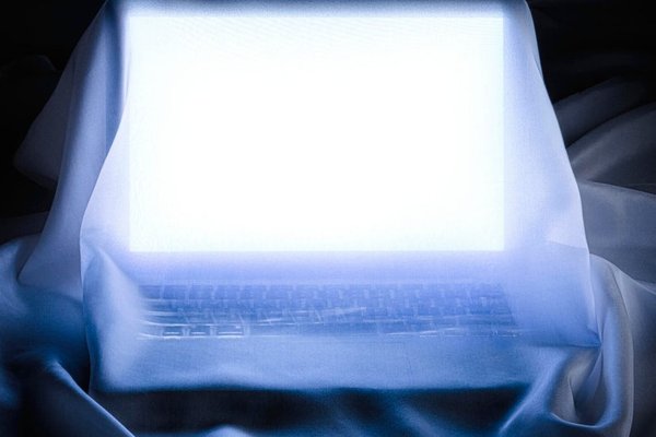 400 Million Windows PCs Disappear in 3 YearsWhere Did They Go?