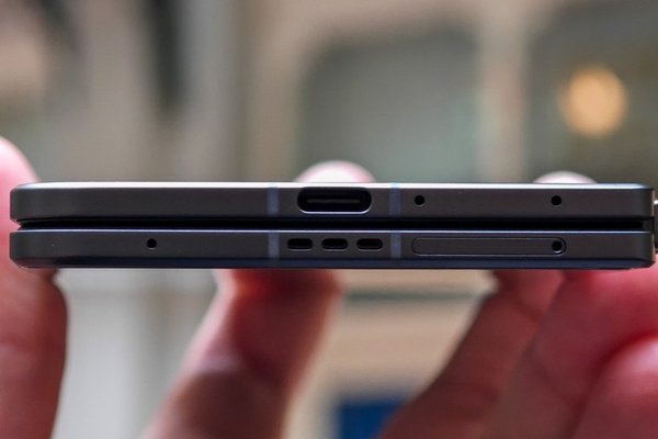 Discover the Worlds Thinnest Foldable Smartphone in 2025