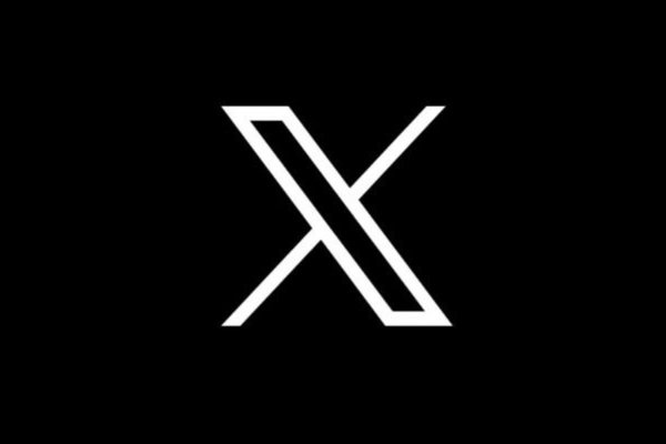 Xs Standalone Messaging App XChat Disappears From App Store