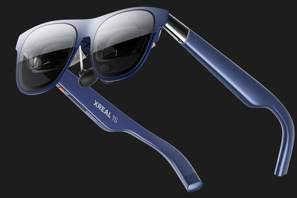 Xreals 1S spatial glasses 