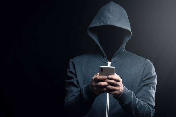  Cybercriminals Targeting Popular YouTube Accounts: Protect Yourself Now