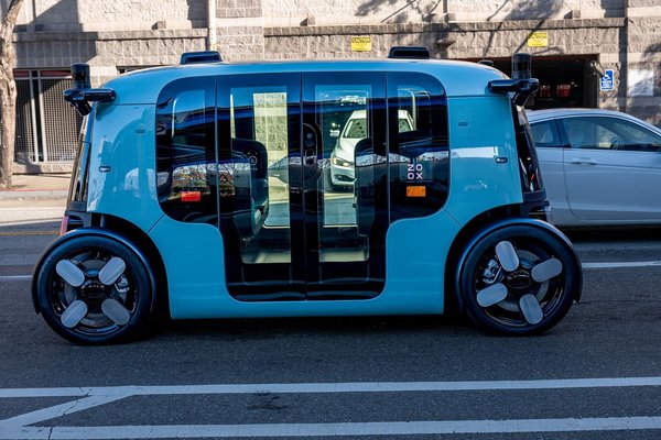 Amazons Zoox to debut robotaxis in Austin, Miami later this year as it awaits paid ride approval
