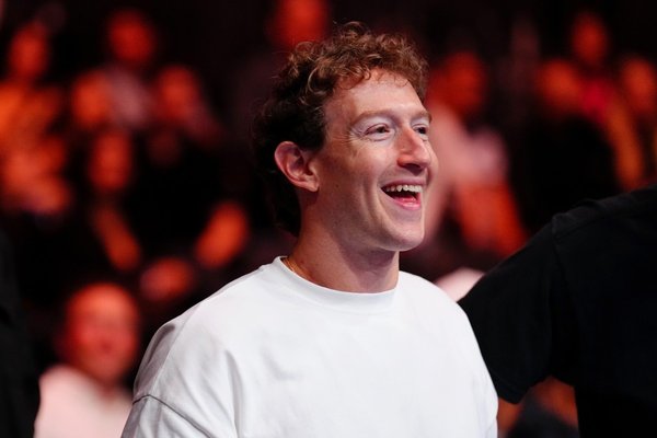 Why people arent buying Mark Zuckerbergs AI future