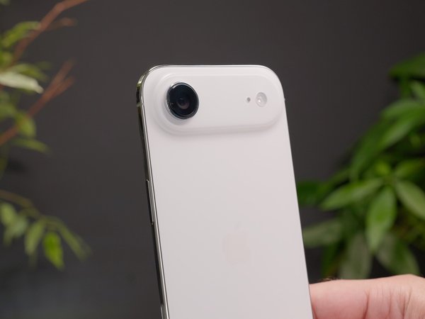 iPhone 20 could look like a thinner, rounder iPhone Air