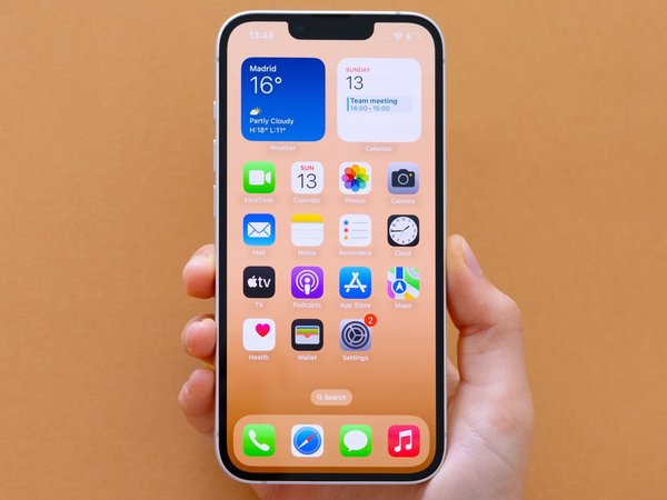 Why Is The iPhone E Series So Much Cheaper?