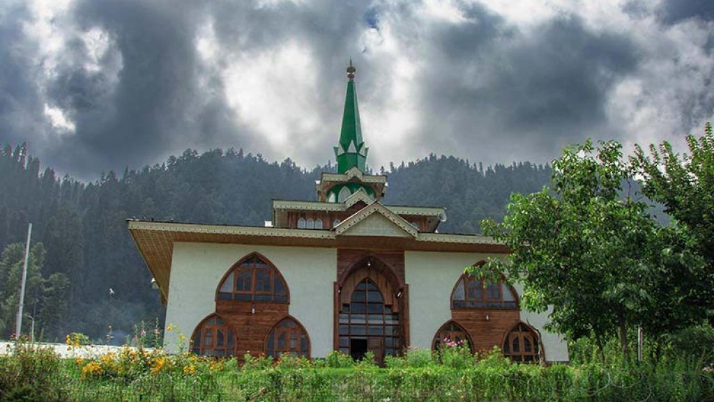 Baba-Reshi Shrine