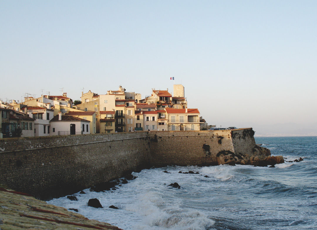 Antibes Land