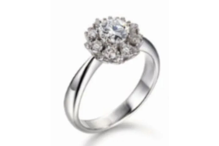 GOLDEN DEW 골든 듀 마벨르 반지 18K WG CENTER 0.5CT / VS2 / G