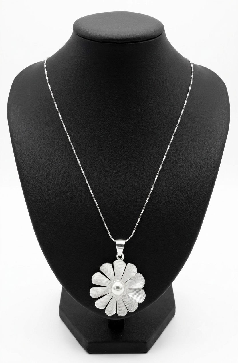 Collar con dije colgante floral plata 925