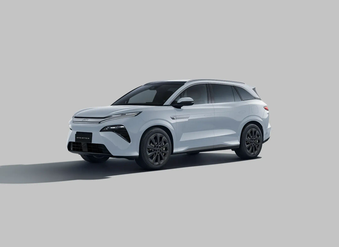 https://ik.imagekit.io/comparacar/byd/atto-8/phev-awd-1.5t-35.6-kwh/6a551c04f074b5d2f8cf9d3c/6a551c04f074b5d2f8cf9d3d