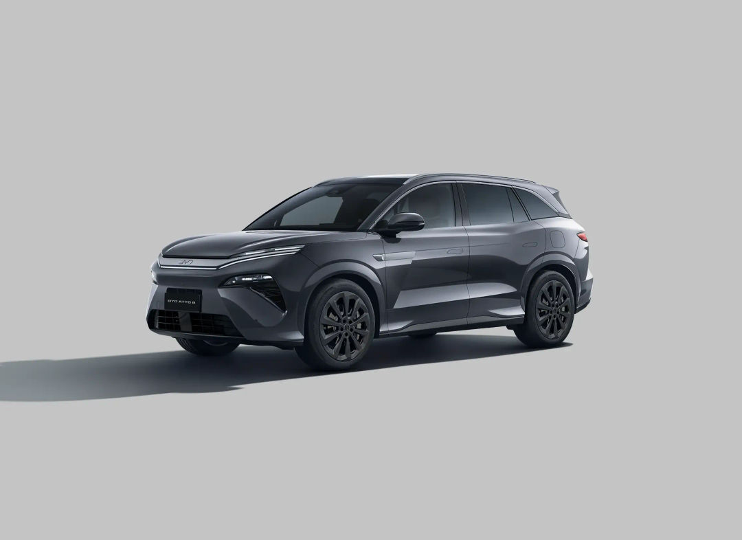 https://ik.imagekit.io/comparacar/byd/atto-8/phev-awd-1.5t-35.6-kwh/6a551c04f074b5d2f8cf9d3c/6a551c04f074b5d2f8cf9d3e