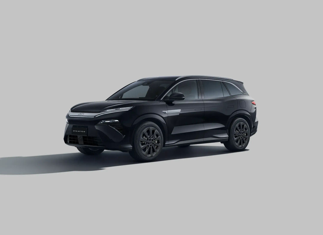 https://ik.imagekit.io/comparacar/byd/atto-8/phev-awd-1.5t-35.6-kwh/6a551c04f074b5d2f8cf9d3c/6a551c04f074b5d2f8cf9d3f