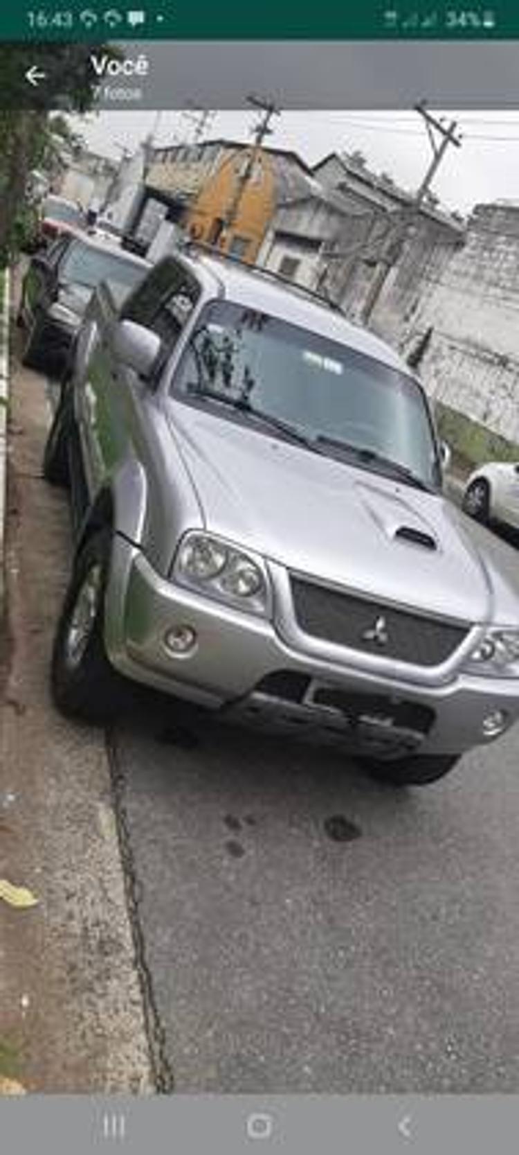 Mitsubishi L-200 CD SPORT GLS 4X4 2.5 TB-IC - SóCarrão