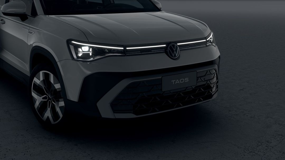 https://ik.imagekit.io/comparacar/volkswagen/taos/highline-250-1.4-tsi-at8-flex/6a997de1fec09ab84256e097/6a997de2fec09ab84256e099