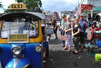 Maliwan Thai Cooking Class with Local Market Tour