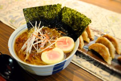 學做經典關東風拉麵：淺草拉麵 ＆ 煎餃製作