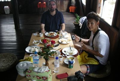 Authentic Shan Private Cooking Class in a House on the Lake