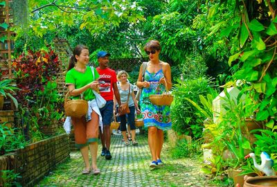 Halbtageskurs in Dorf mit Marktbesuch (nahe Chiang Mai)