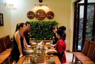 Cooking Class in Local Villa with Market Tour