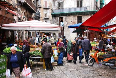 Cooking Class and Market Tour in Palermo