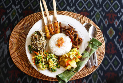 Traditional Balinese Cooking Class with Rice Farm Visit & Coconut Oil Making