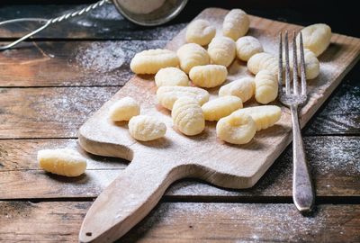 Pasta Fresca Hands-on Cooking Class with a Local in Como