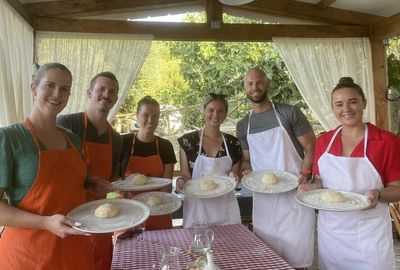 A Pizza-Making Class with Wine and Limoncello Experience in the Sorrento Hills