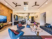 The Luxe Oasis - Serene Villa with Garden, Pool & Bar Area photo 4