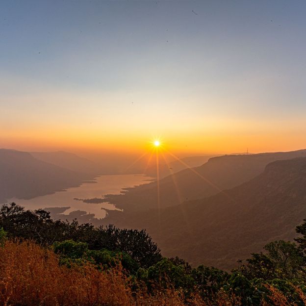 Cover Photo of Evergreen Cascade in Mahabaleshwar