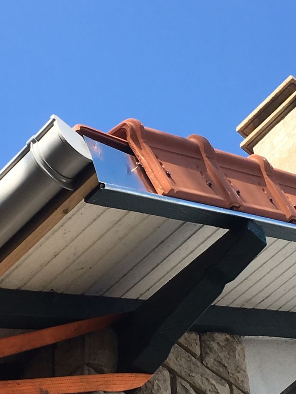 Zinguerie gouttières PVC, alu, zinc à Massy par Meuche couverture - couvreur en 91 et 92