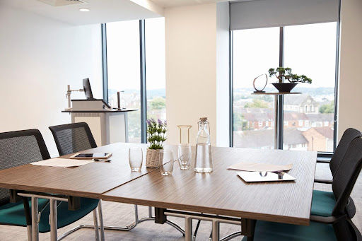 Making A Right First Impression: Meeting Rooms