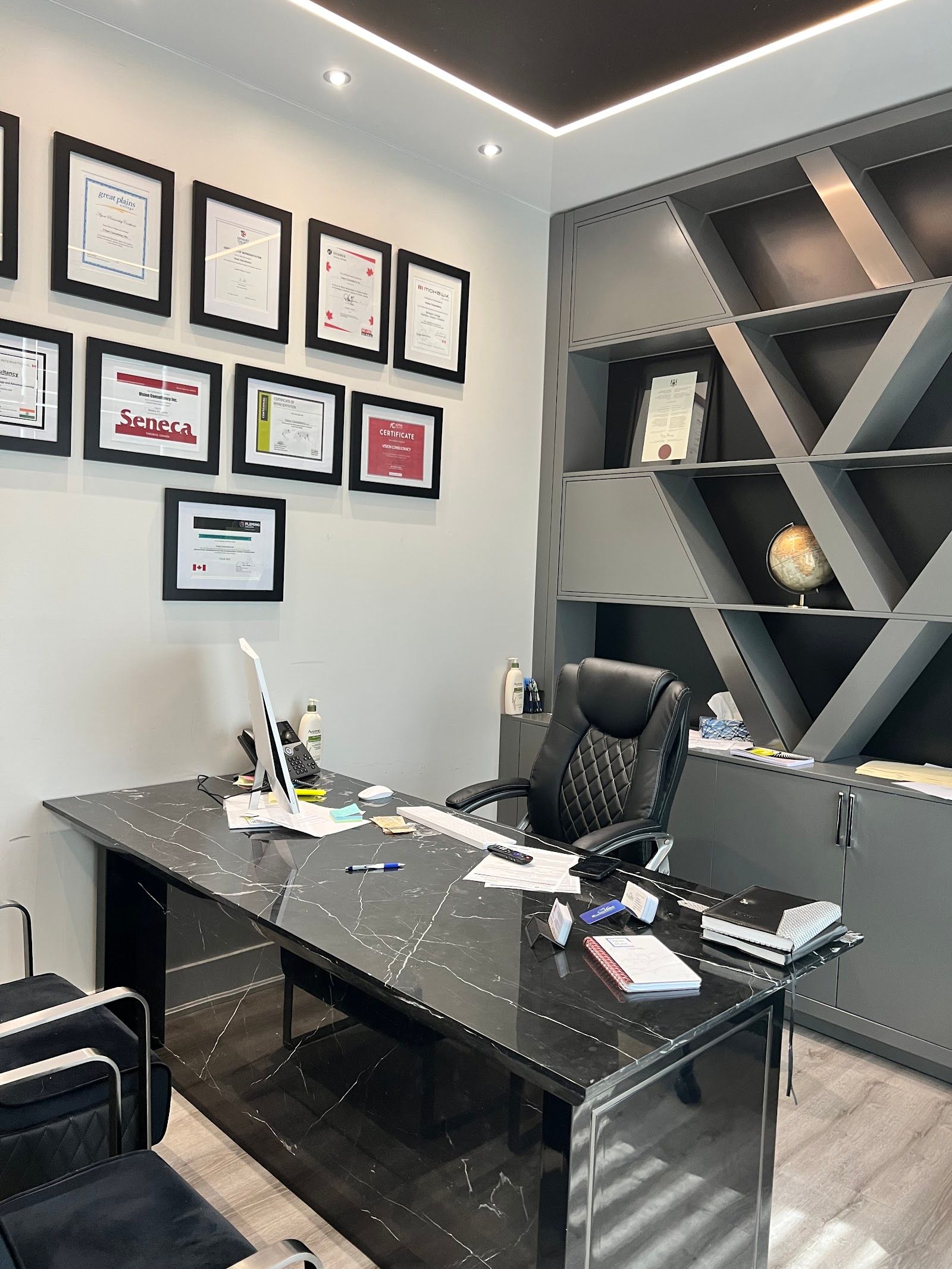 N&M IMMIGRATION SERVICES gallery photo