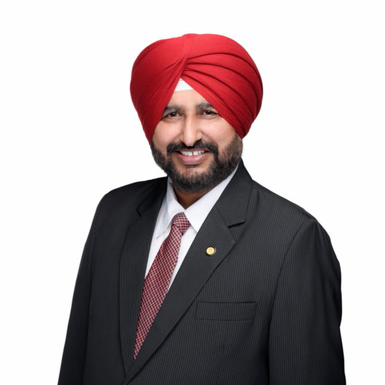 Crown Immigration Corporation gallery photo